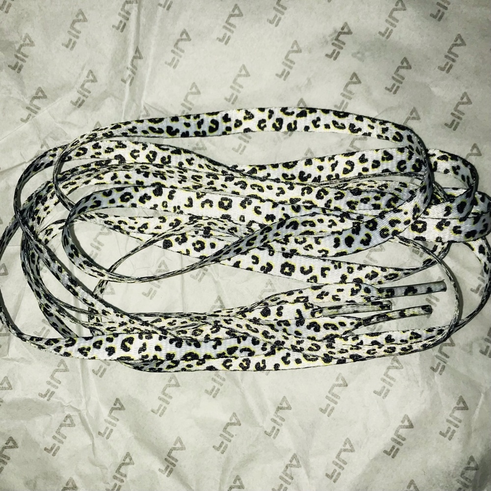 White Green Cheetah Leopard Animal Print Shoe Laces